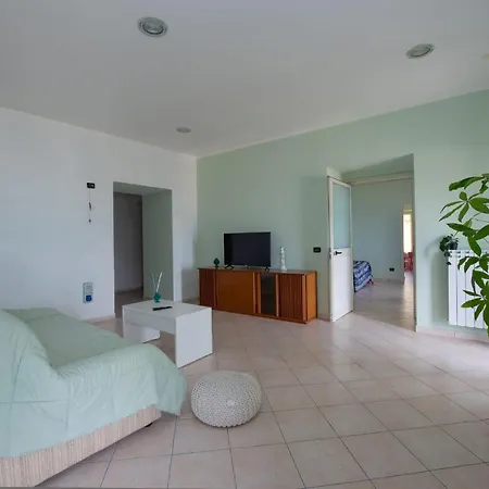 بيت شباب Stabia Gulfview *