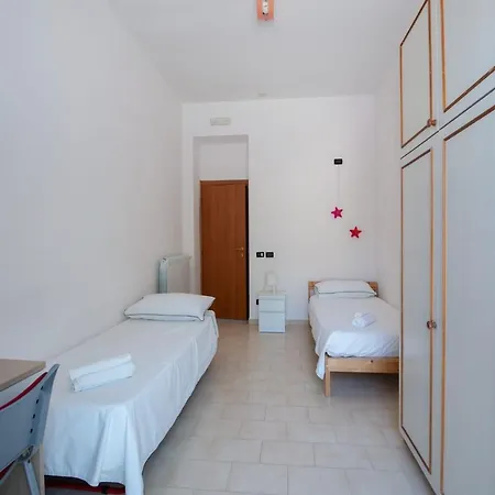 بيت شباب Stabia Gulfview