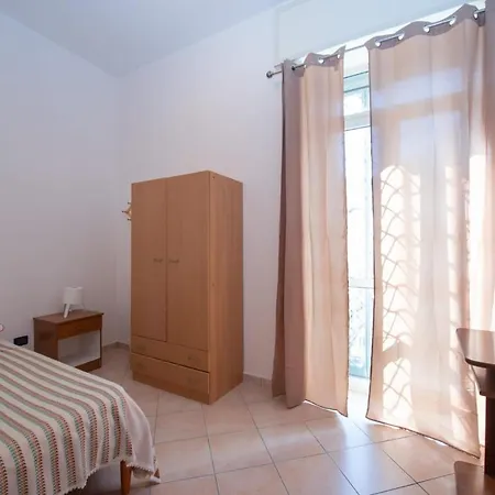 Stabia Gulfview بيت شباب كاستيلاّماري دي ستا