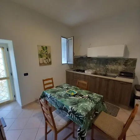 بيت شباب Stabia Gulfview كاستيلاّماري دي ستا