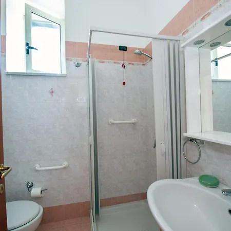 بيت شباب Stabia Gulfview كاستيلاّماري دي ستا