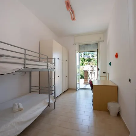 Stabia Gulfview Hostel